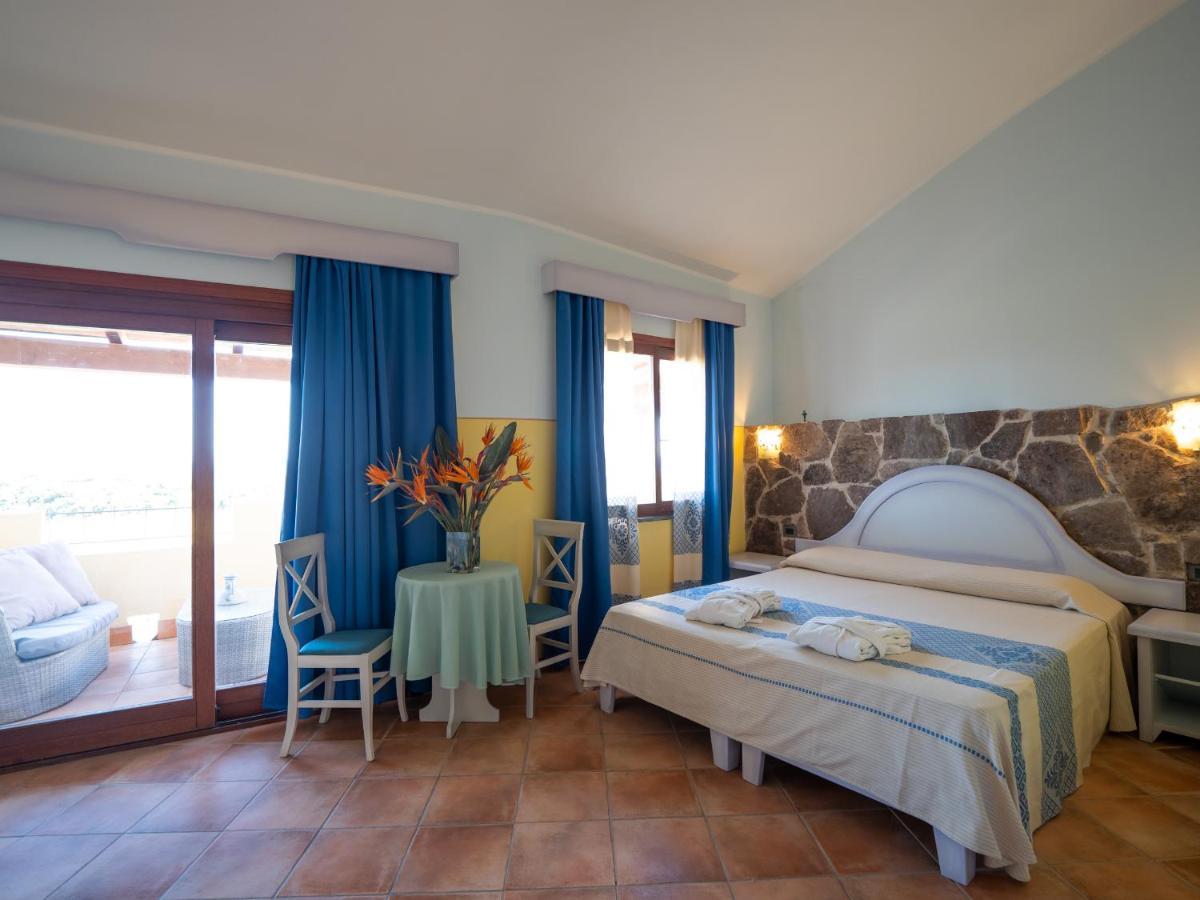 Hotel Luci Del Faro Calasetta Ngoại thất bức ảnh