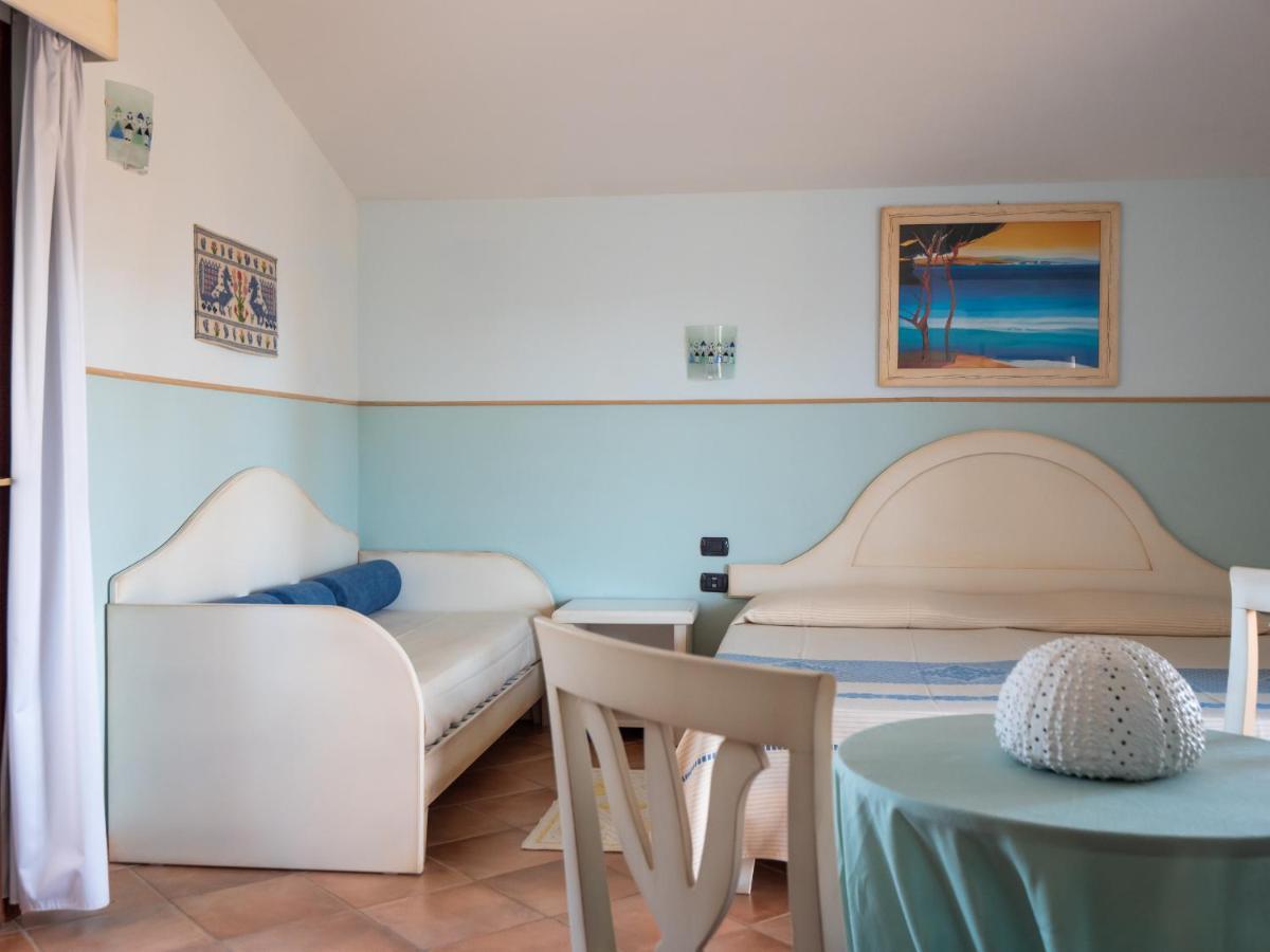 Hotel Luci Del Faro Calasetta Ngoại thất bức ảnh