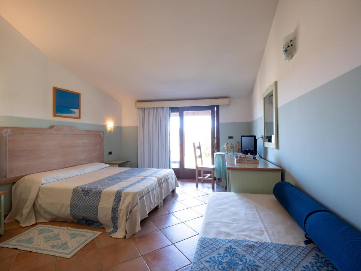 Hotel Luci Del Faro Calasetta Ngoại thất bức ảnh