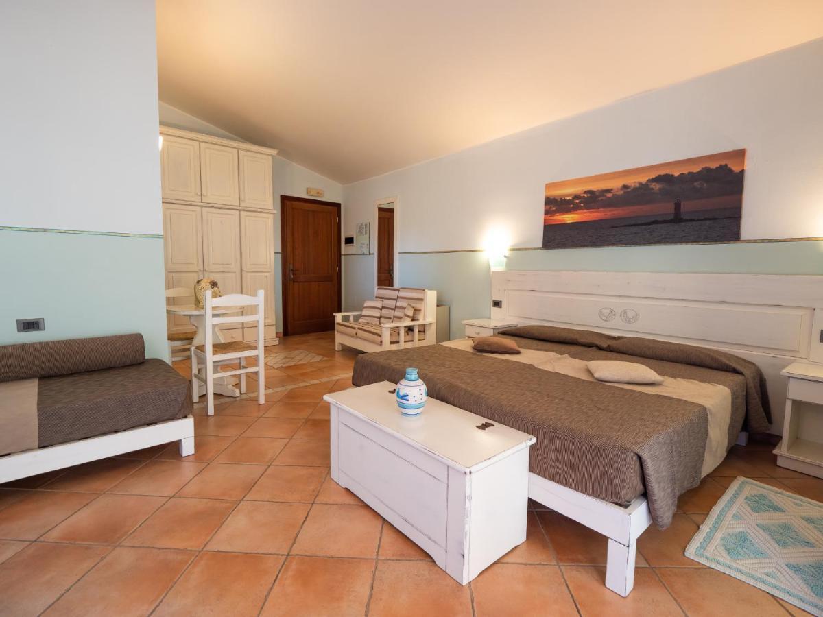Hotel Luci Del Faro Calasetta Ngoại thất bức ảnh